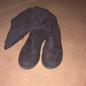 Girls Black boots